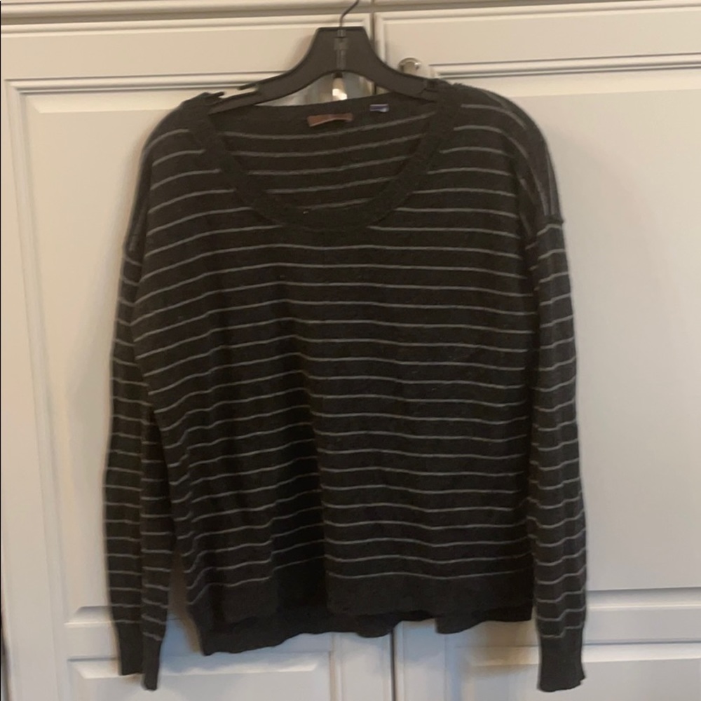 Cashmere sweater